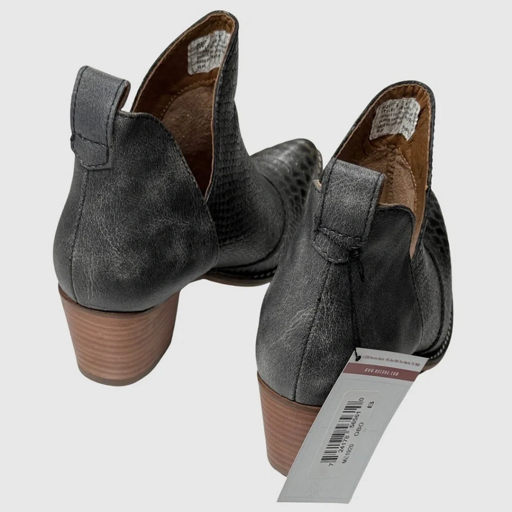Nocona Micki Rattle Black Cowhide‎ Snip Toe Boots - NEW Womens Size 8 #47957-ZZ3